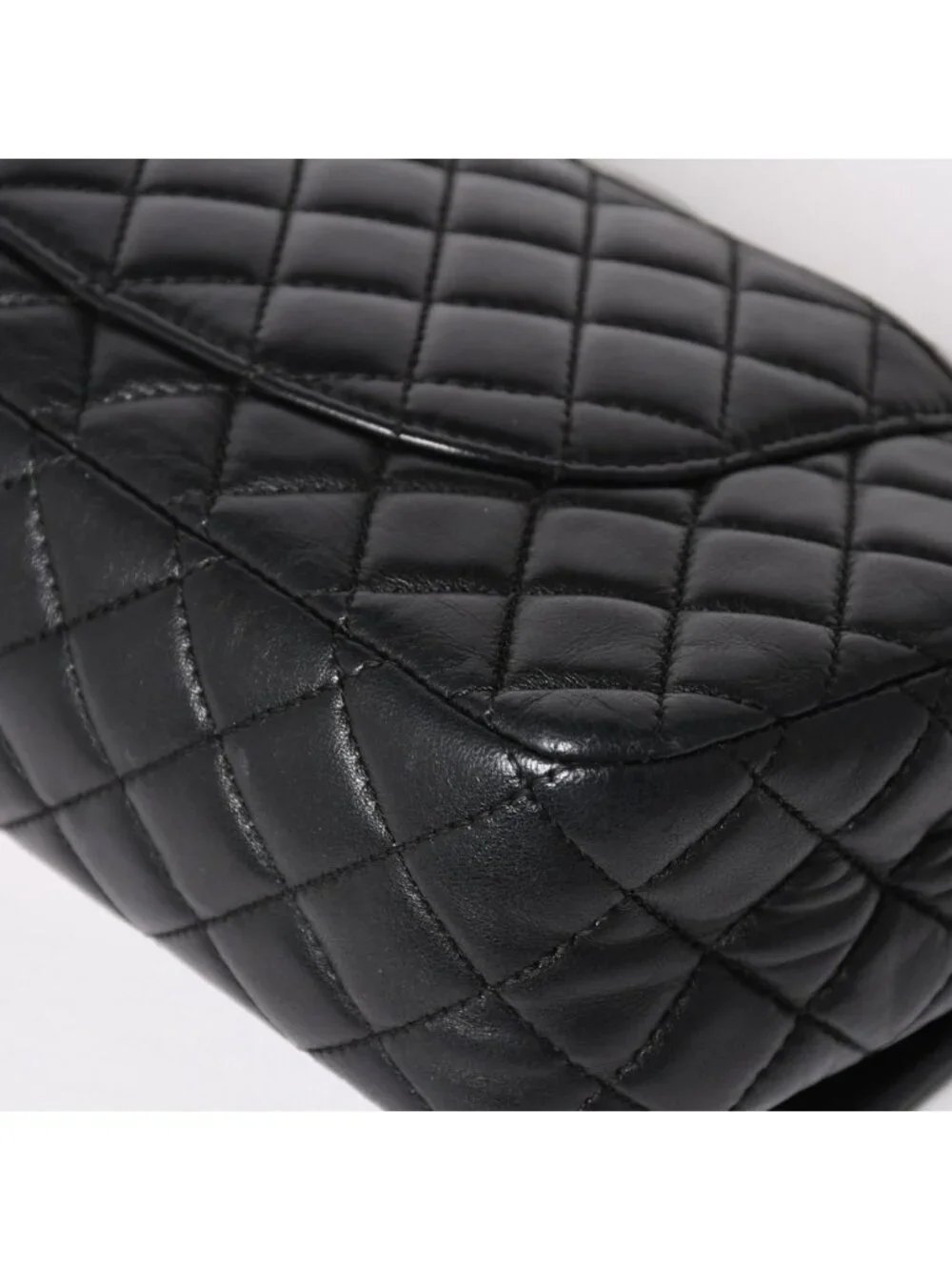 Chanel Quilted 25 Chain Shoulder Bag Valentine's Day Limited CC Logo Lambskin